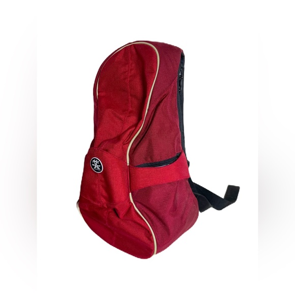 Crumpler Sheep Scarer Backpack Laptop Bag (dk.red/red/cream) - Picture 2 of 6